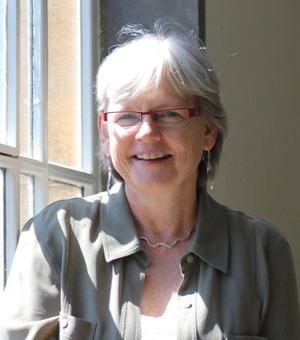 Dr Myra Blyth